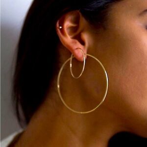 14k yellow gold seamless hoops
